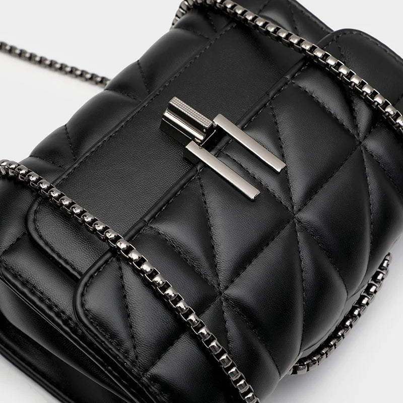 Bolsa feminina pequena Genuína